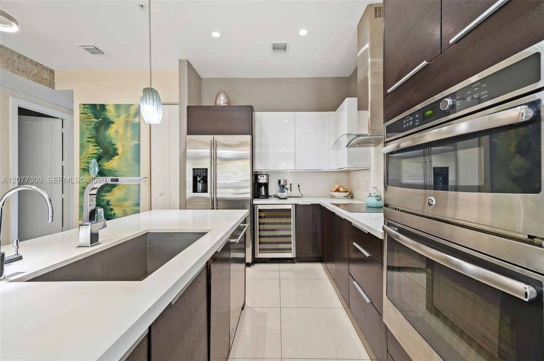 For Rent: $4,300 (3 beds, 2 baths, 1351 Square Feet)