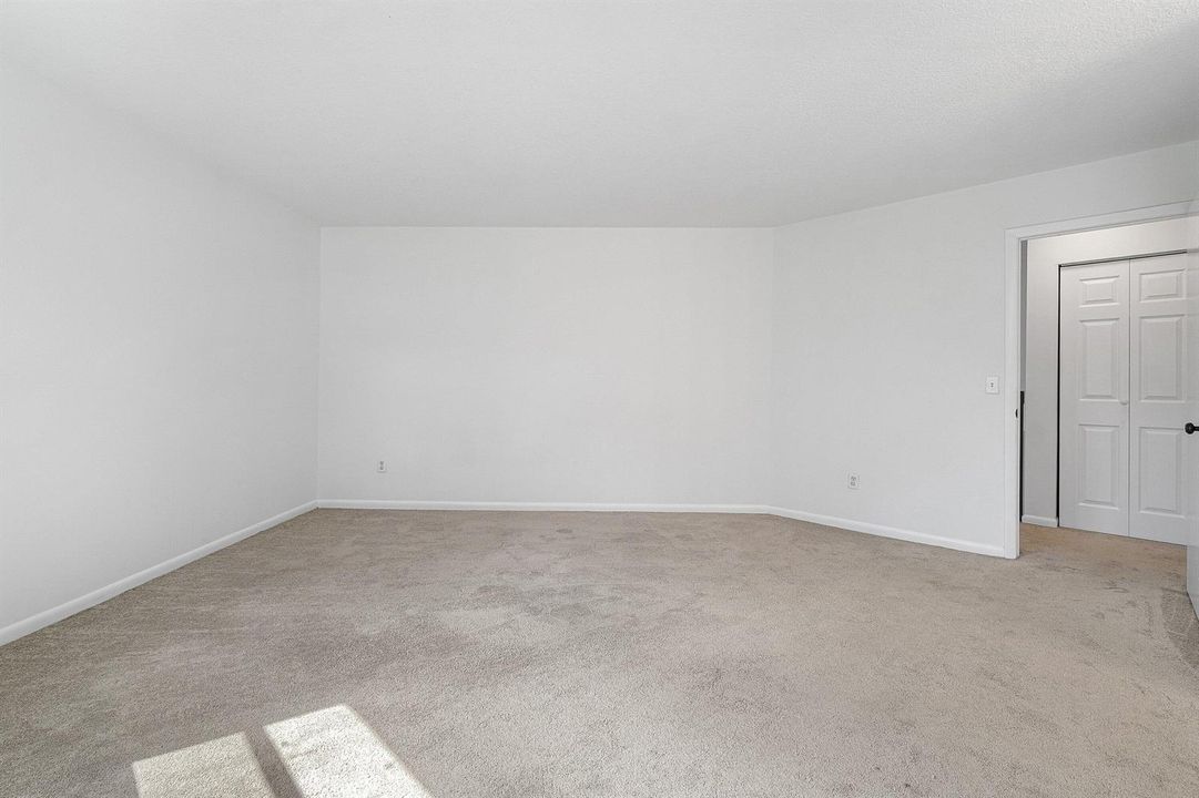 029-439Northwest36thAvenue-DeerfieldBeac