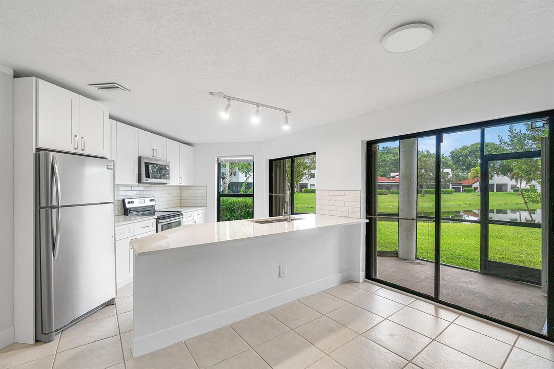 010-439Northwest36thAvenue-DeerfieldBeac