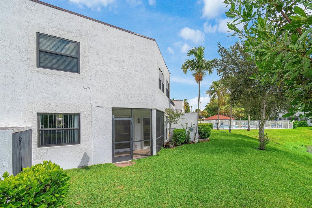 041-439Northwest36thAvenue-DeerfieldBeac