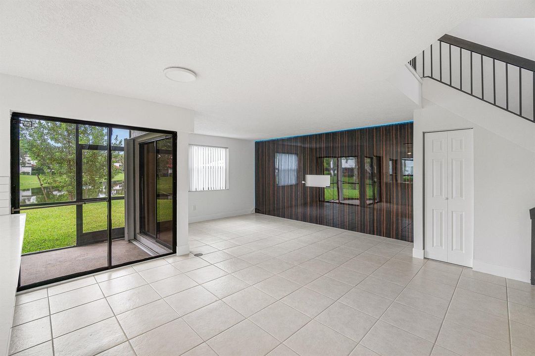 005-439Northwest36thAvenue-DeerfieldBeac