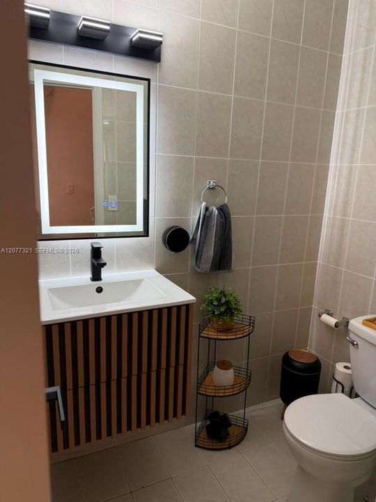 En Venta: $350,000 (2 camas, 2 baños, 1450 Pies cuadrados)
