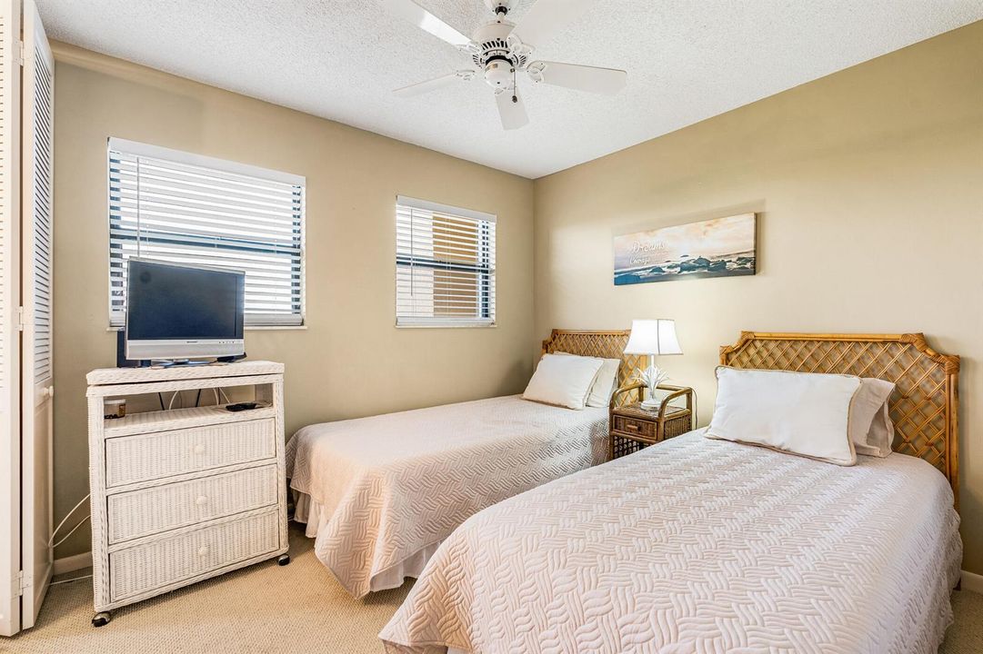 3939 Ocean Drive - 408C-54