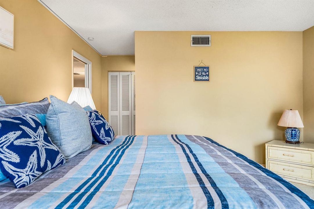 3939 Ocean Drive - 408C-19