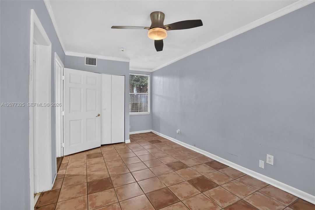 For Sale: $499,900 (2 beds, 2 baths, 1232 Square Feet)