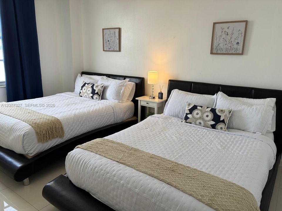 For Rent: $4,000 (2 beds, 2 baths, 1250 Square Feet)