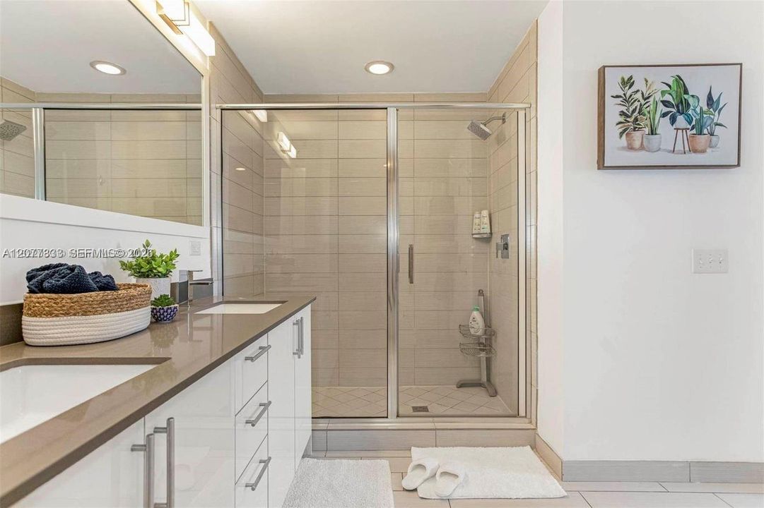 En Renta: $4,400 (2 camas, 2 baños, 1369 Pies cuadrados)