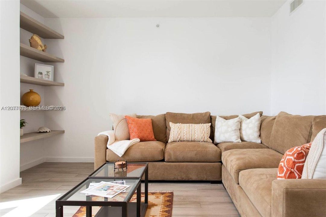 En Renta: $4,400 (2 camas, 2 baños, 1369 Pies cuadrados)