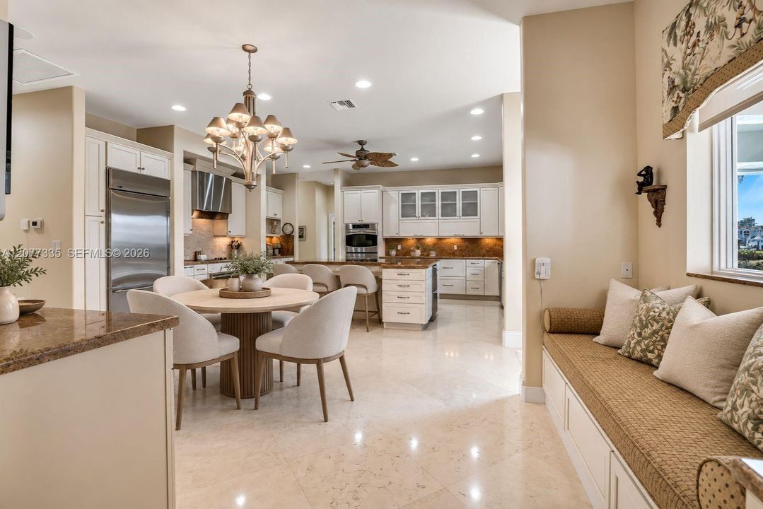 For Sale: $5,980,000 (4 beds, 3 baths, 5962 Square Feet)