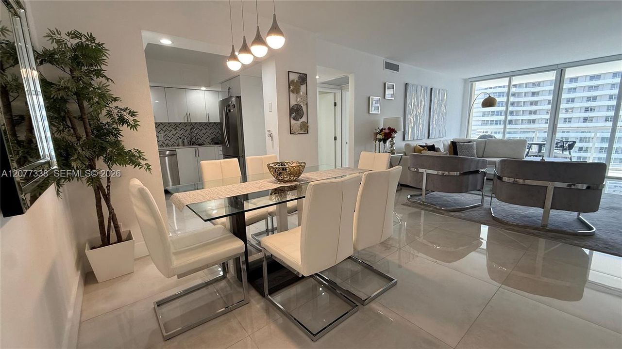 For Rent: $3,750 (2 beds, 2 baths, 1190 Square Feet)