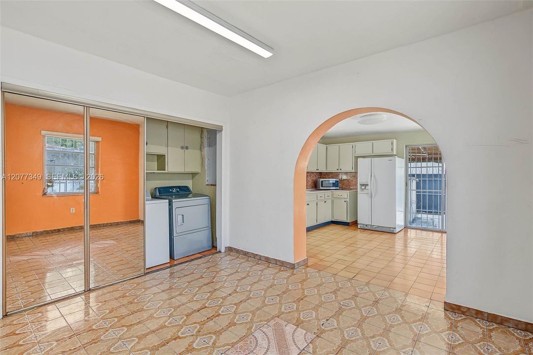 En Venta: $630,000 (2 camas, 1 baños, 1046 Pies cuadrados)
