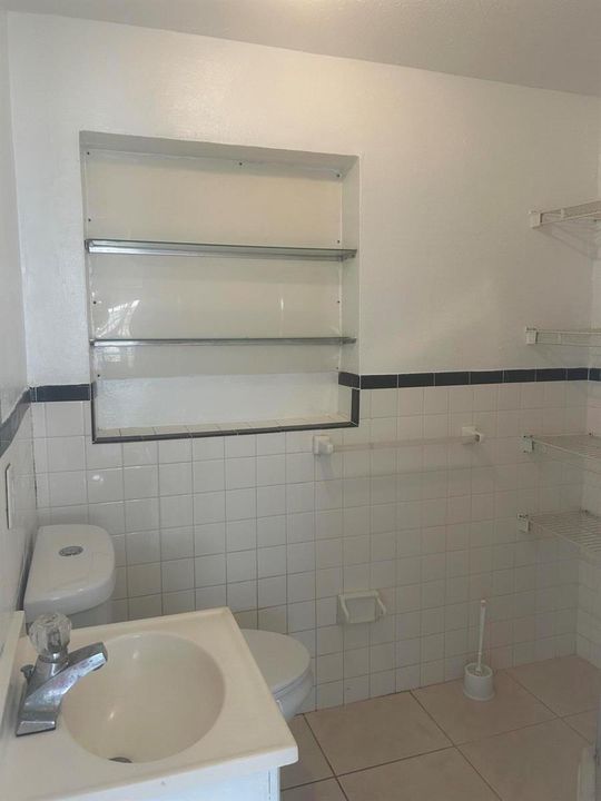 Bathroom (2)