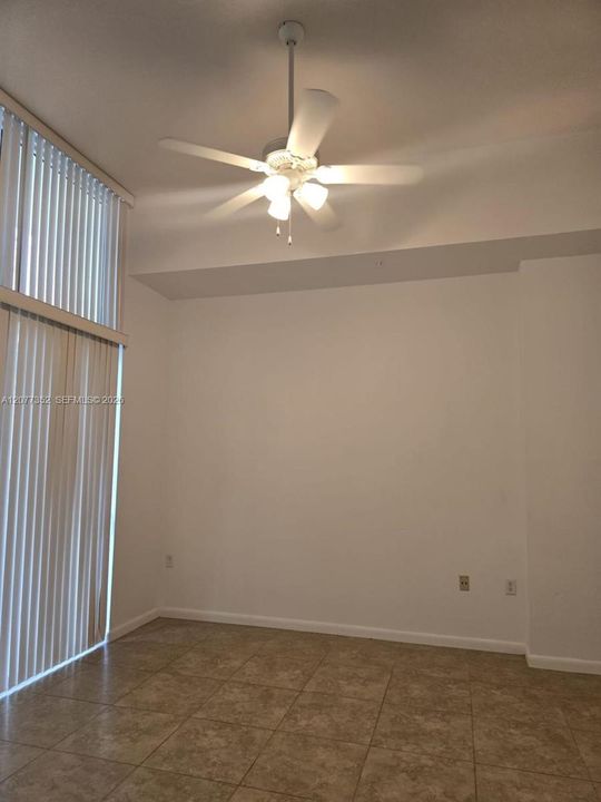 For Sale: $370,000 (3 beds, 2 baths, 1500 Square Feet)