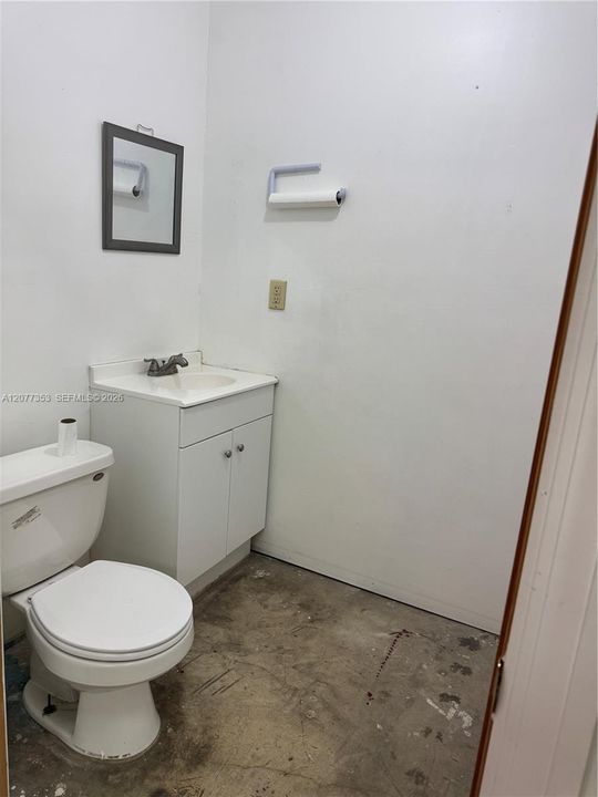 В аренду: $3,500 (0 спален, 0 ванн, 0 Квадратных фут)