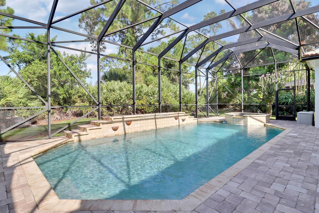 Screened Pool/Patio