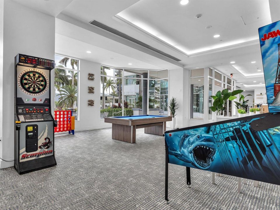 darts-pool table-pin ball - G-One