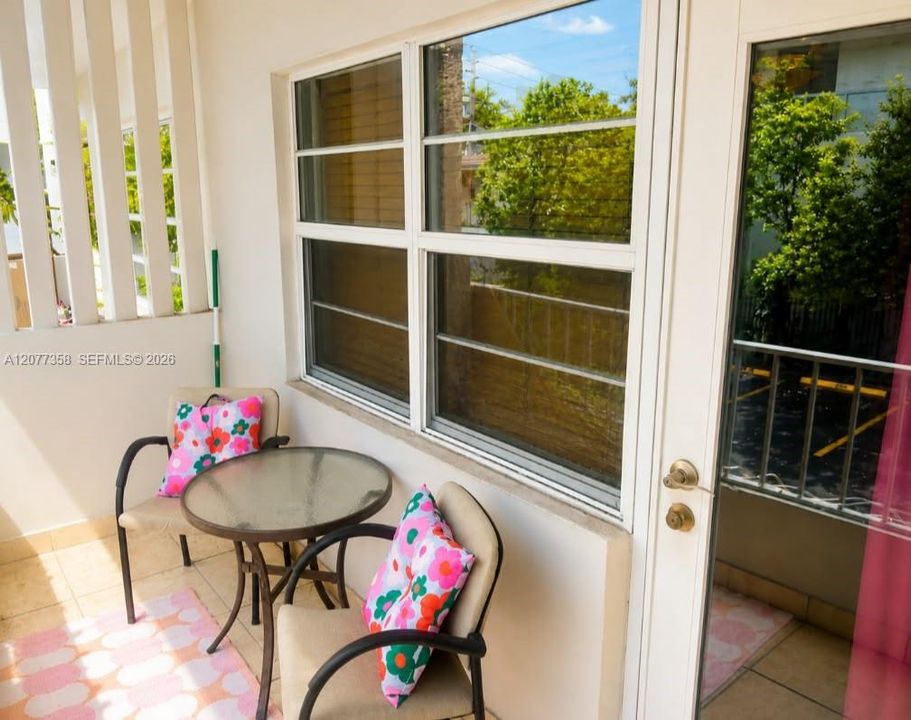 En Venta: $269,000 (1 camas, 1 baños, 420 Pies cuadrados)