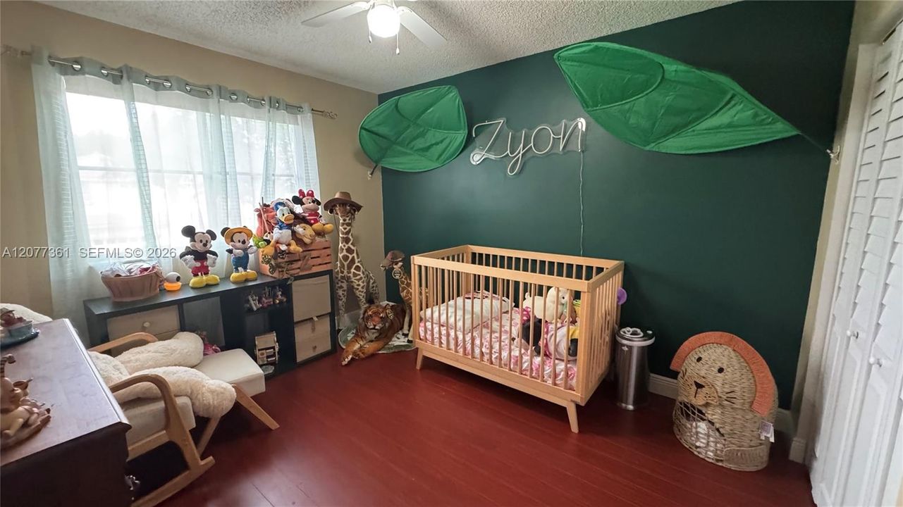 For Sale: $720,000 (3 beds, 2 baths, 2005 Square Feet)