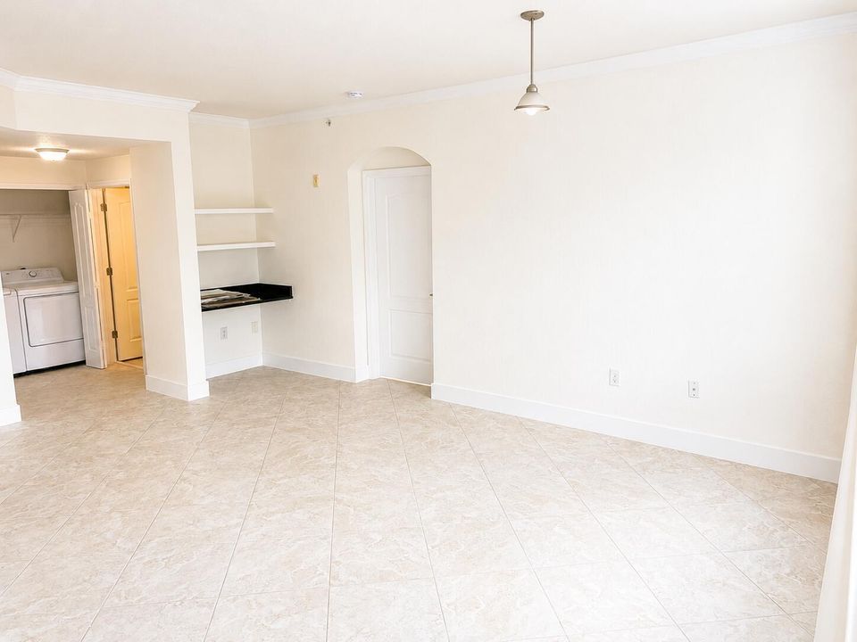 Interior Living 2