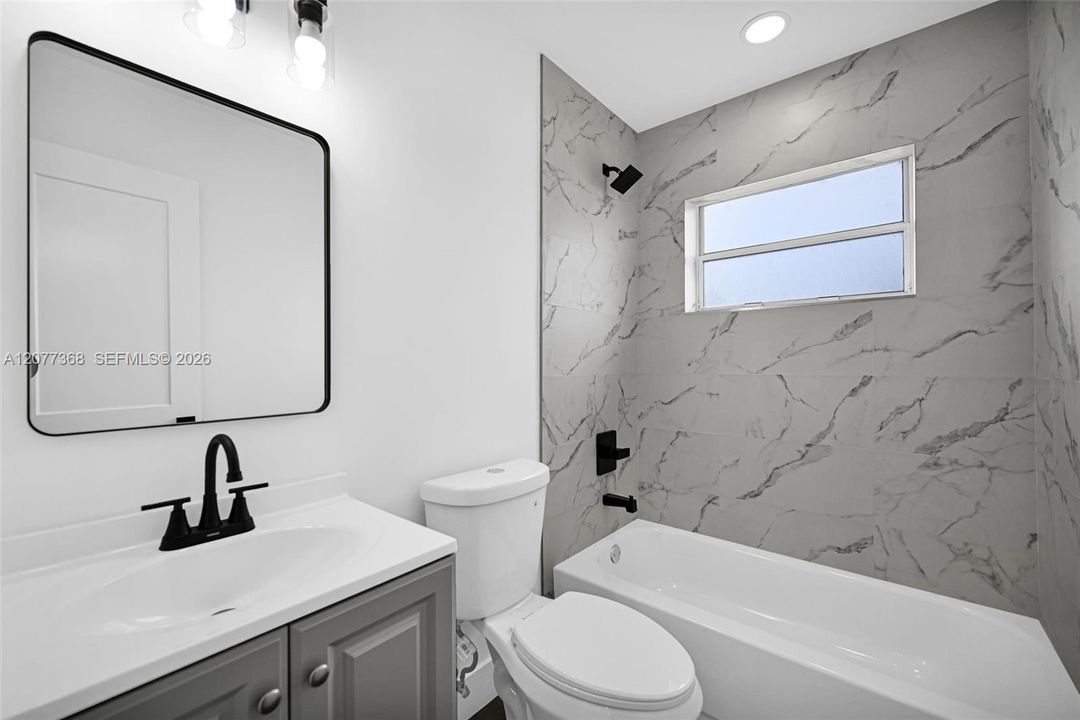For Sale: $499,000 (4 beds, 2 baths, 1251 Square Feet)