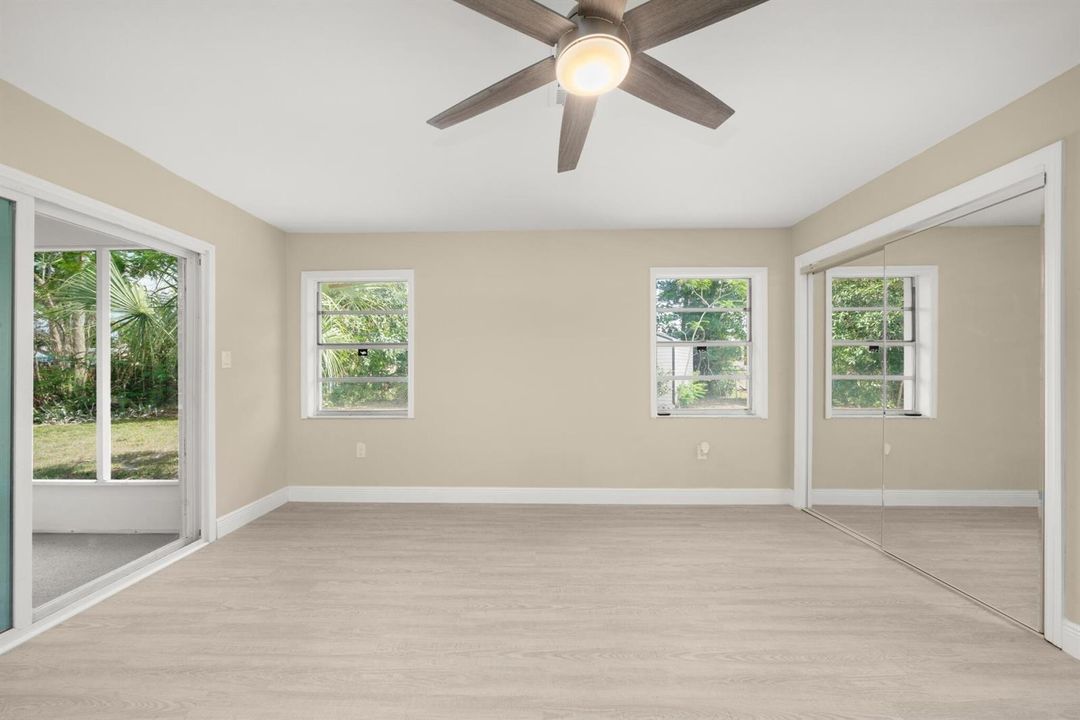 interior - second bedroom 2