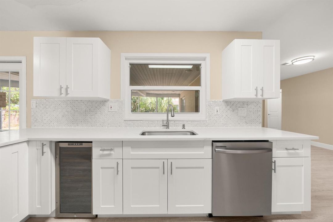 interior - kitchen 2