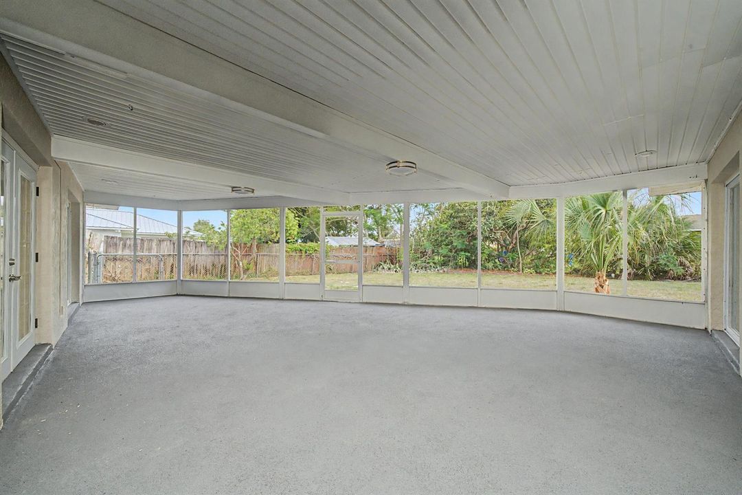 interior - screened porch 1