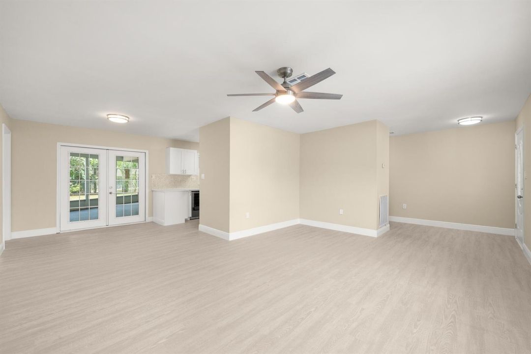 interior - living room 2