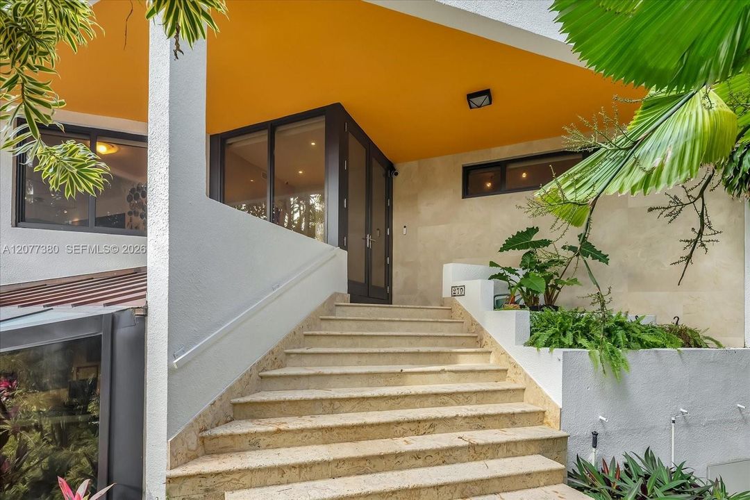 For Rent: $47,000 (5 beds, 5 baths, 4100 Square Feet)