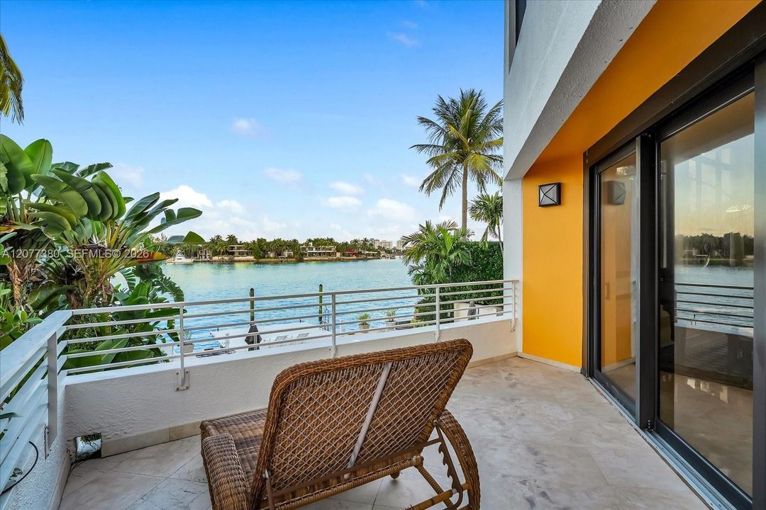 For Rent: $47,000 (5 beds, 5 baths, 4100 Square Feet)