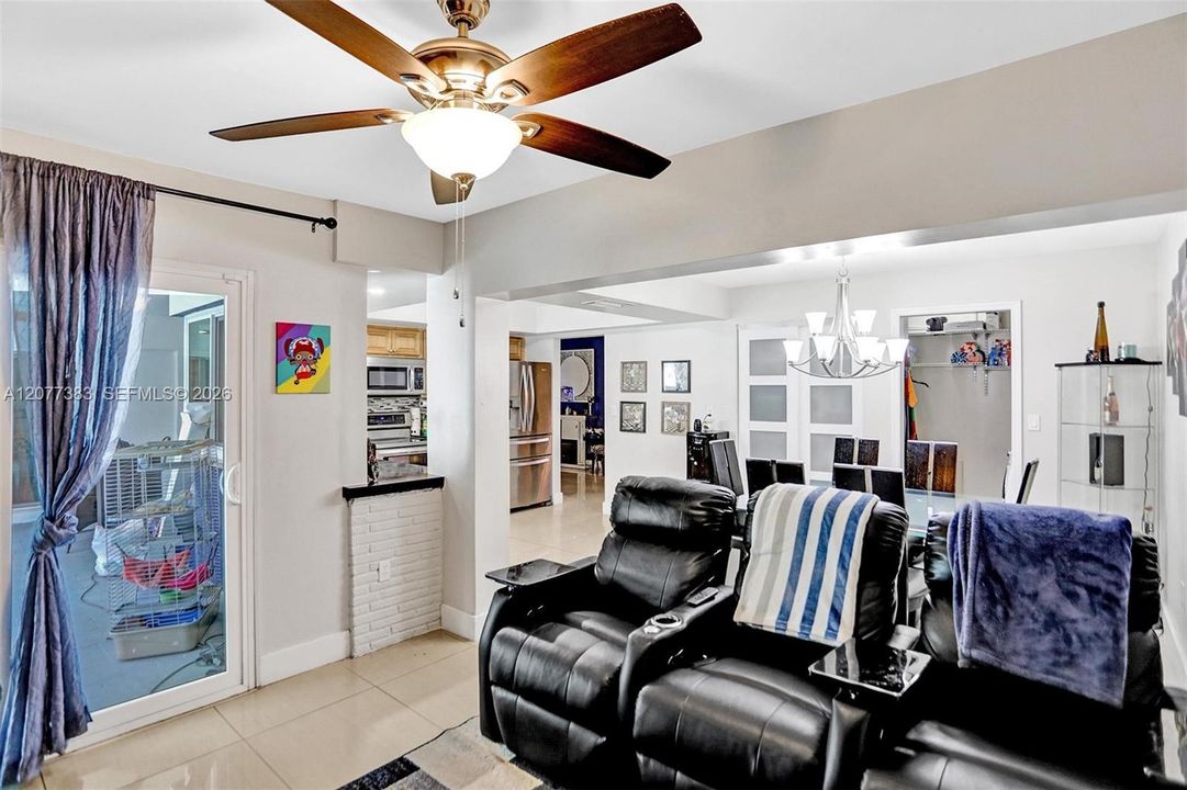 For Sale: $625,000 (5 beds, 2 baths, 2203 Square Feet)