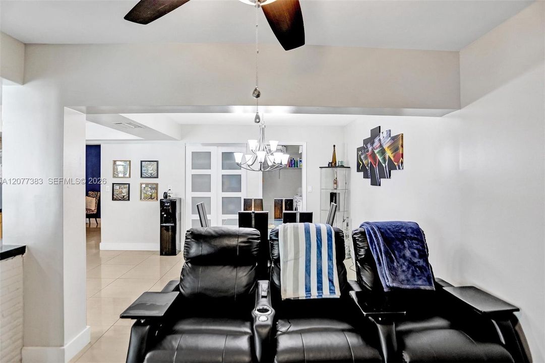 For Sale: $625,000 (5 beds, 2 baths, 2203 Square Feet)