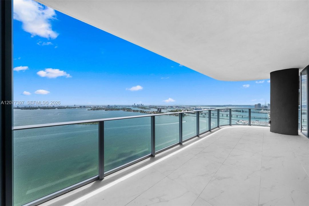 For Rent: $14,000 (4 beds, 5 baths, 2582 Square Feet)