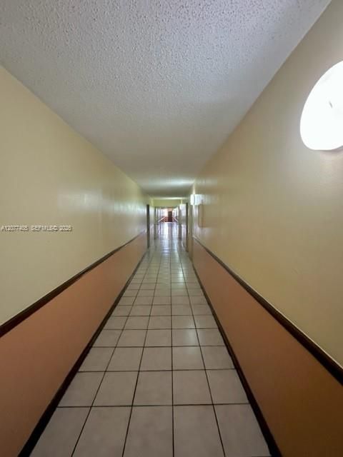 For Rent: $2,300 (2 beds, 2 baths, 867 Square Feet)