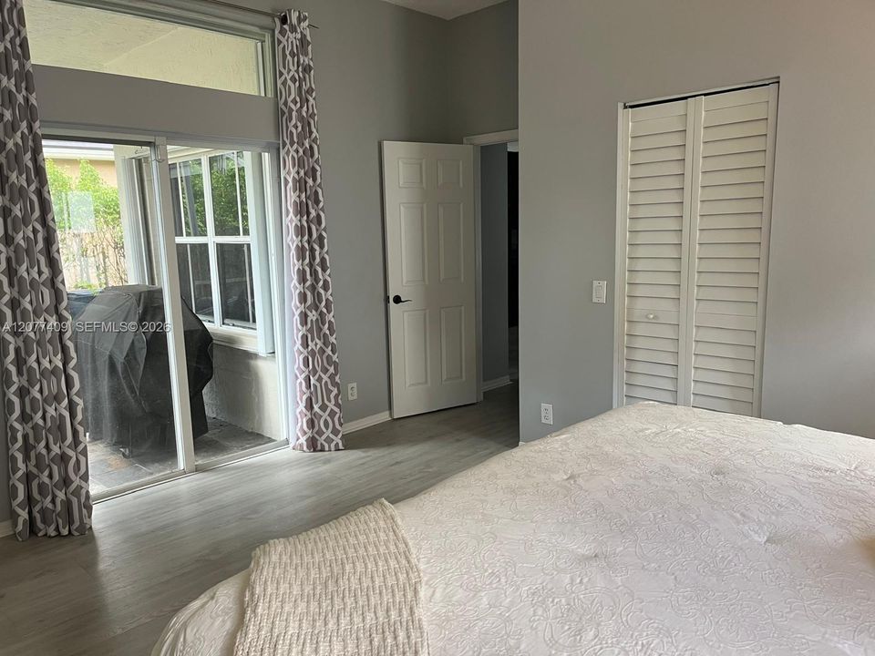 Mastert Bedroom