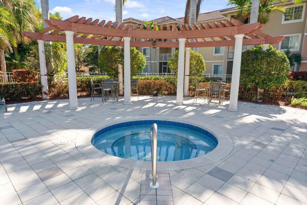Pool 3