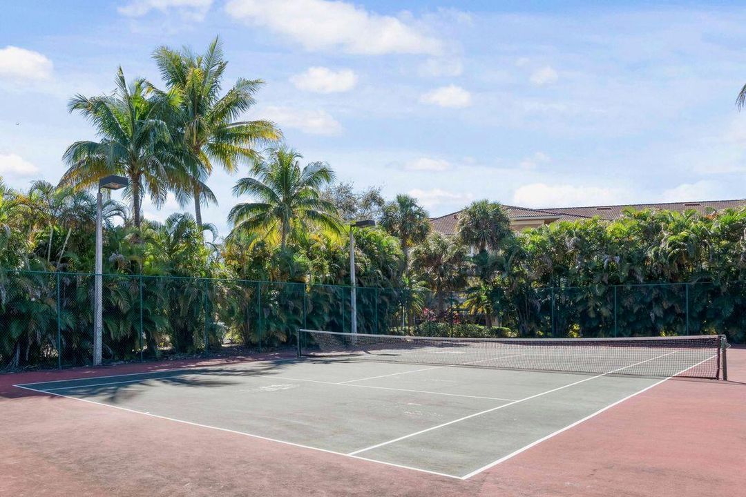 Tennis