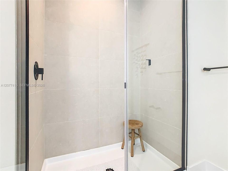 En Venta: $550,000 (3 camas, 3 baños, 2266 Pies cuadrados)