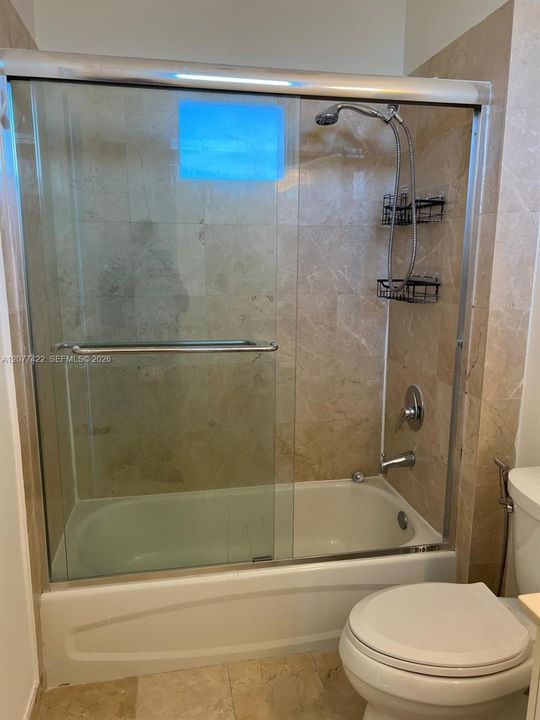 For Rent: $3,850 (2 beds, 2 baths, 1059 Square Feet)