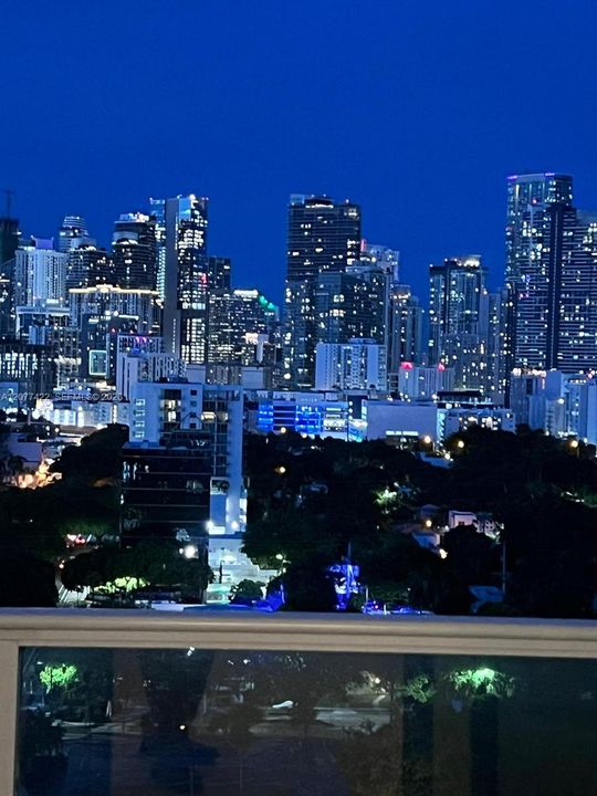 For Rent: $3,850 (2 beds, 2 baths, 1059 Square Feet)