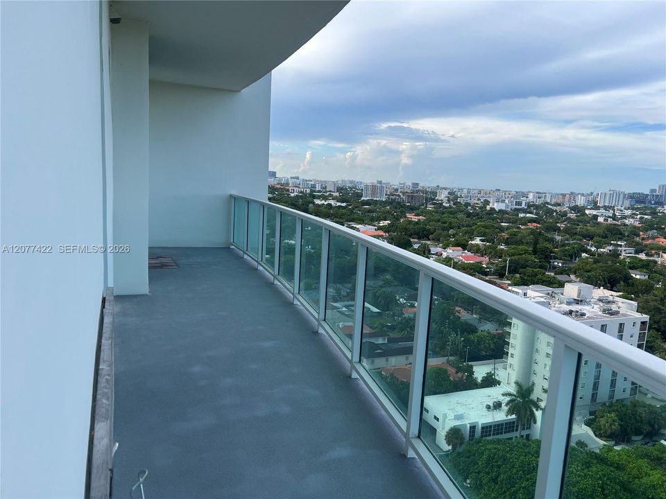 For Rent: $3,850 (2 beds, 2 baths, 1059 Square Feet)