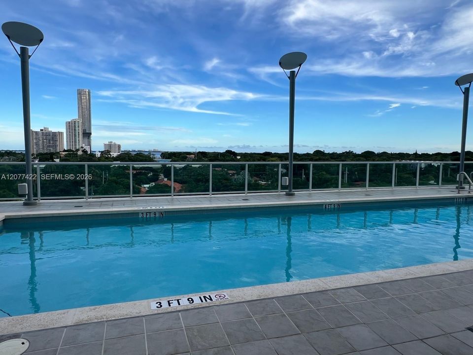 For Rent: $3,850 (2 beds, 2 baths, 1059 Square Feet)