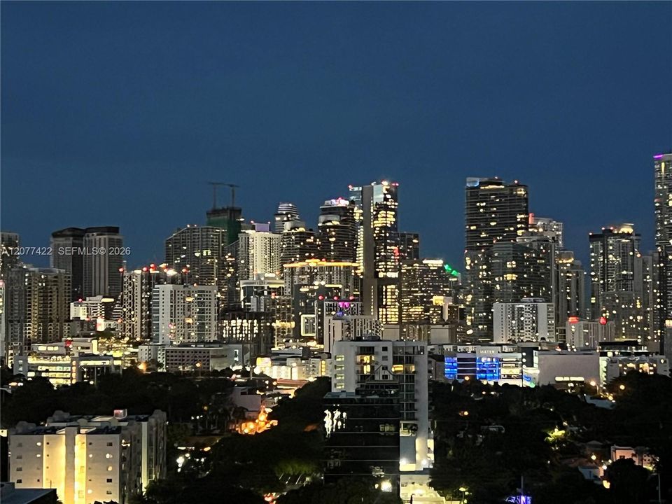For Rent: $3,850 (2 beds, 2 baths, 1059 Square Feet)