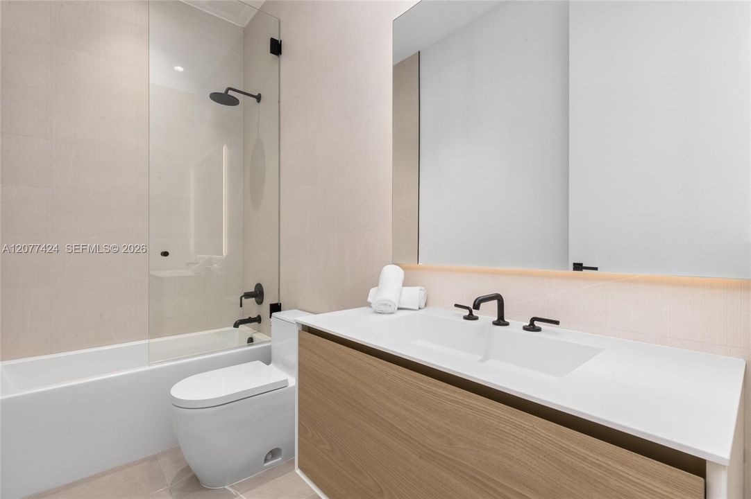 For Sale: $9,990,000 (7 beds, 7 baths, 8077 Square Feet)
