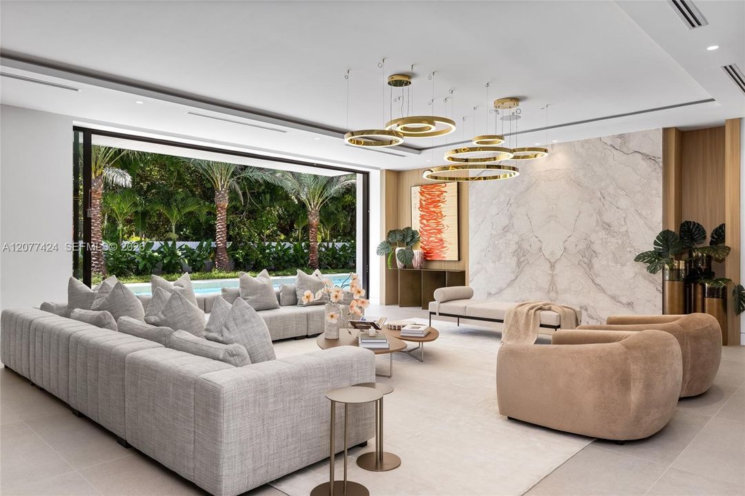 For Sale: $9,990,000 (7 beds, 7 baths, 8077 Square Feet)