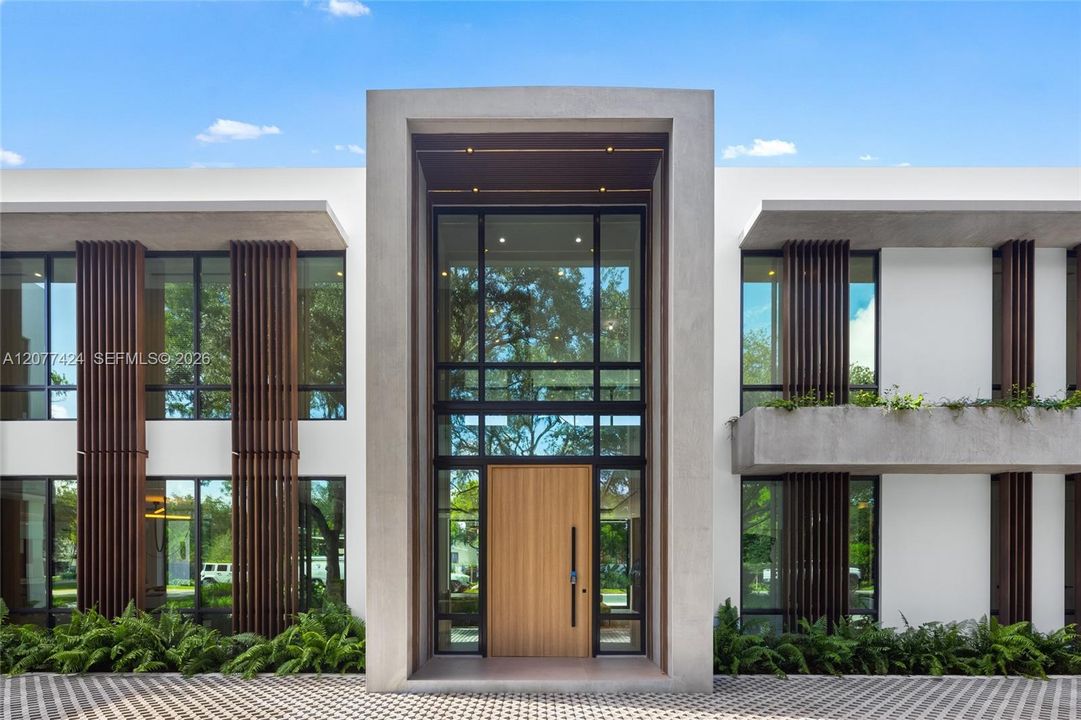 For Sale: $9,990,000 (7 beds, 7 baths, 8077 Square Feet)