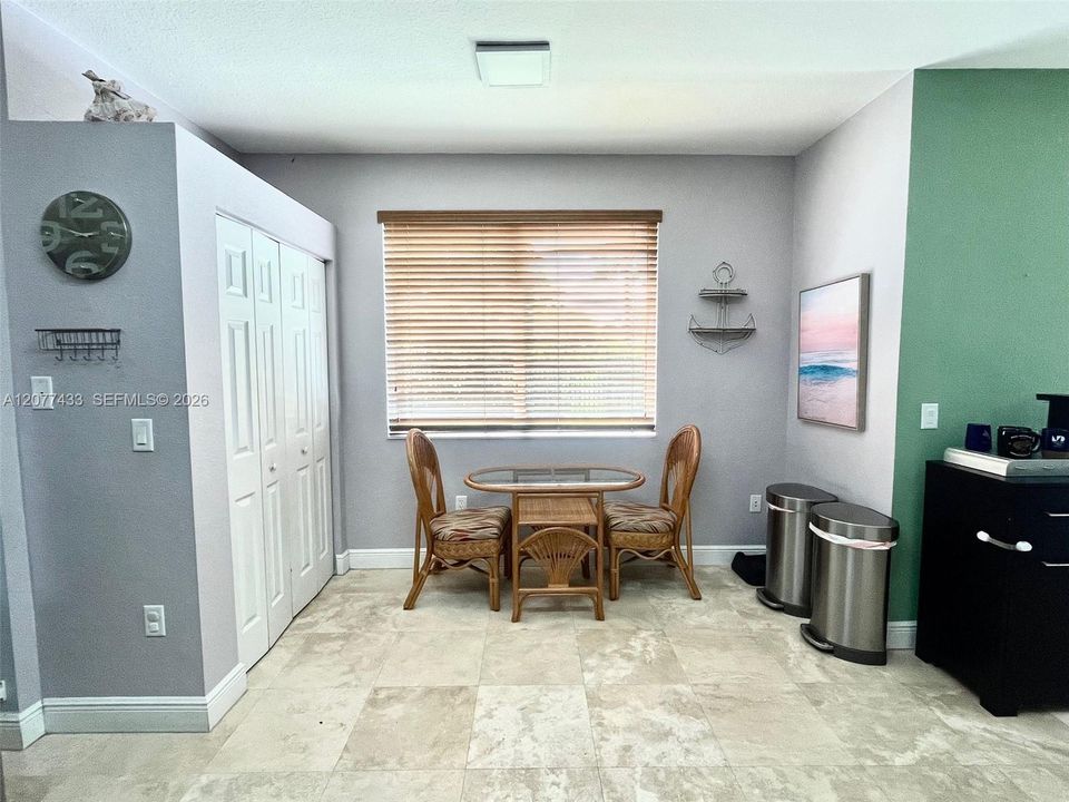 For Sale: $629,000 (4 beds, 3 baths, 2752 Square Feet)