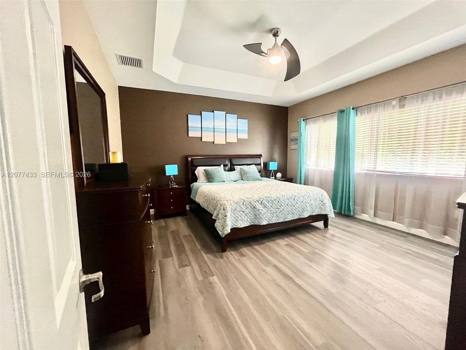 For Sale: $629,000 (4 beds, 3 baths, 2752 Square Feet)
