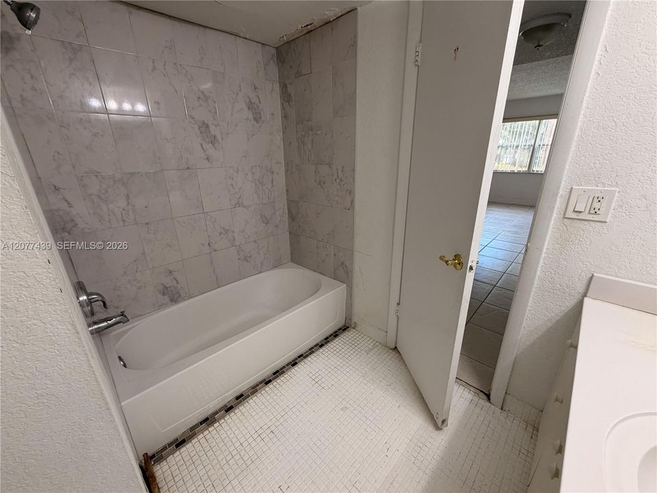 En Venta: $165,000 (2 camas, 2 baños, 1252 Pies cuadrados)