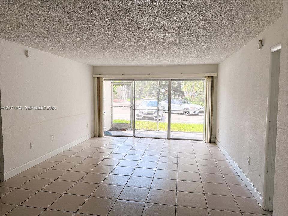 En Venta: $165,000 (2 camas, 2 baños, 1252 Pies cuadrados)